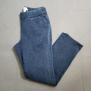 L.L. Bean Women 12 Classic Fit Elastic Waist Pull On Straight Leg Jeans